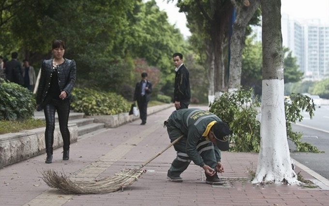 来，一起寻找最美城市美容师