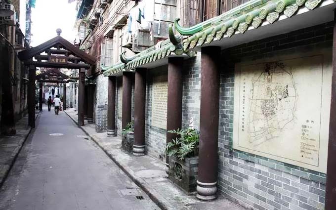 观莲街：白莲摇曳成旧忆