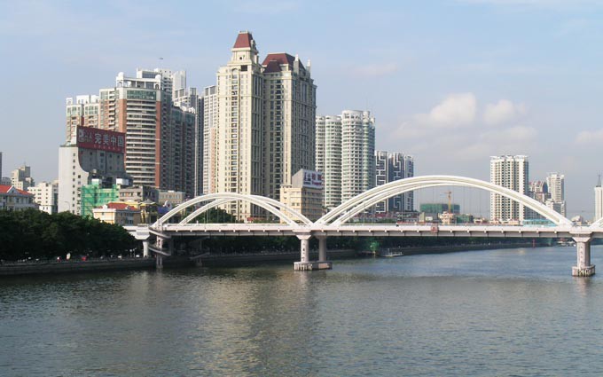 1998年1月26日解放大桥建成