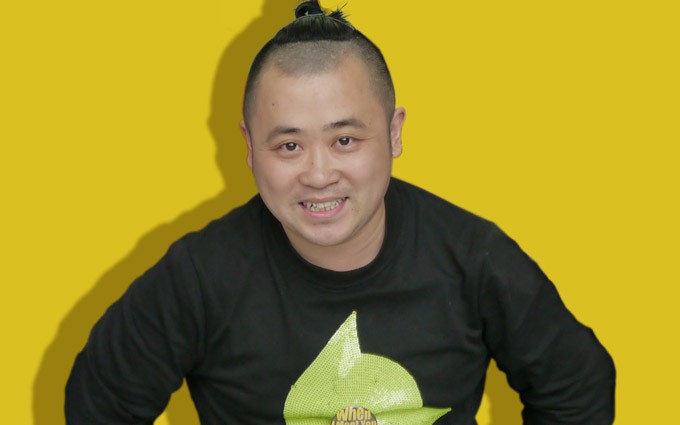 专访公益策展人周鲒 有童心，就有甜的感动