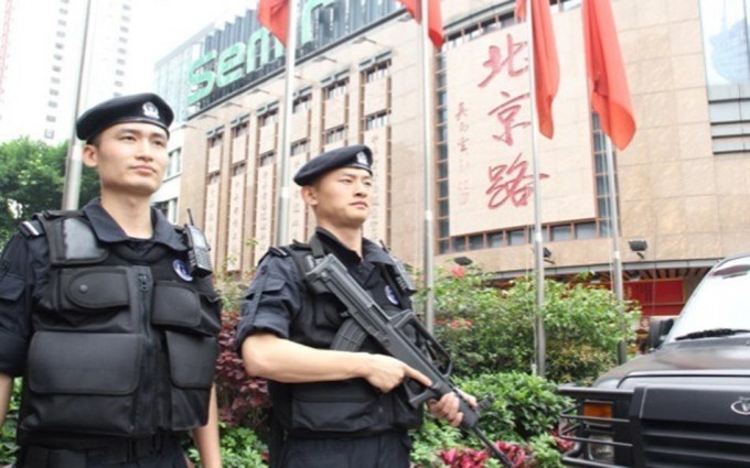 1995年5月19日广州市巡警支队正式成立