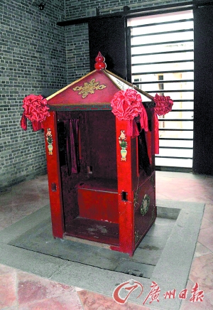 广州最大民俗博物馆成“鸡肋” 半天5个客