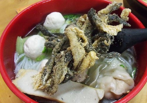 文明路抵食夹大件美食：其美潮州鱼蛋粉