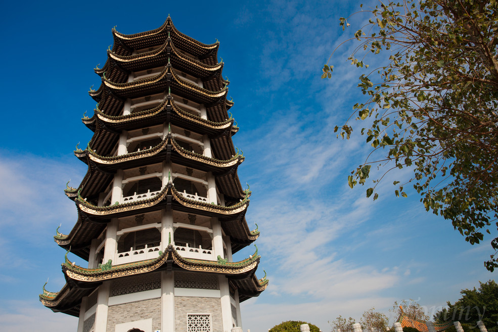 广州旅游景点： 南沙区大岗镇十八罗汉来“坐镇”