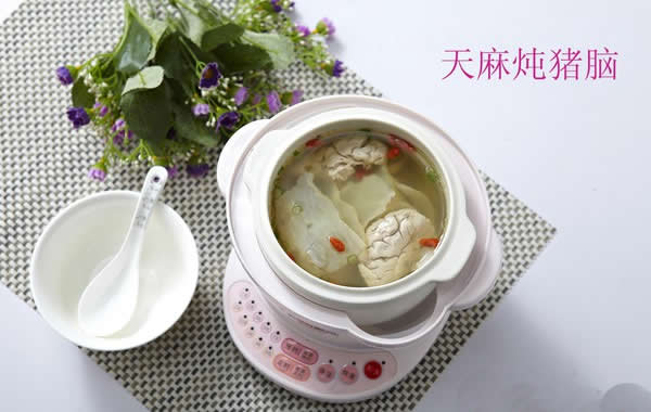 食在广州：天河区美食天麻炖猪脑汤介绍
