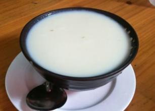 ​广州美食之姜撞奶