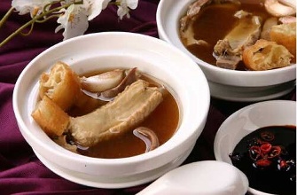 ​来一口宝香绑线肉骨茶      