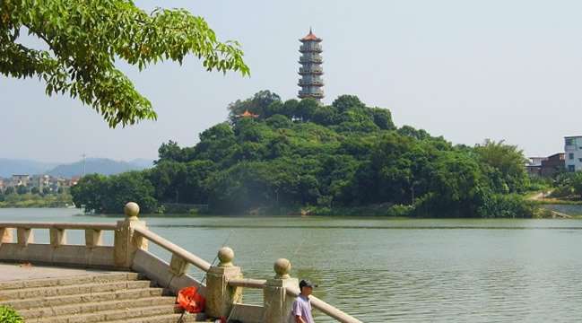 南山古胜风景区：风景秀丽名胜云集之地