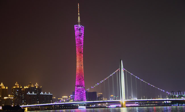 广州夜景哪里好？小蛮腰夜景醉人！