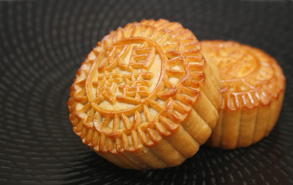中秋节为什么要吃月饼？