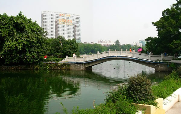 广州中秋到哪玩？去流花湖公园参加灯谜会！