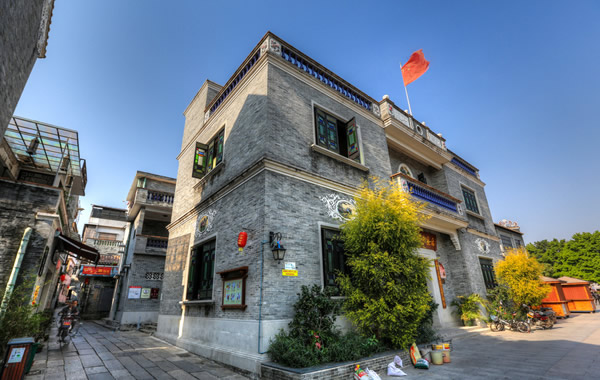 今年国庆去哪玩？到沙湾古镇吃广府美食！