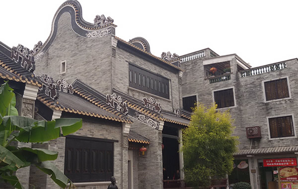 黄金周旅游去哪里？沙湾古镇声名在外！