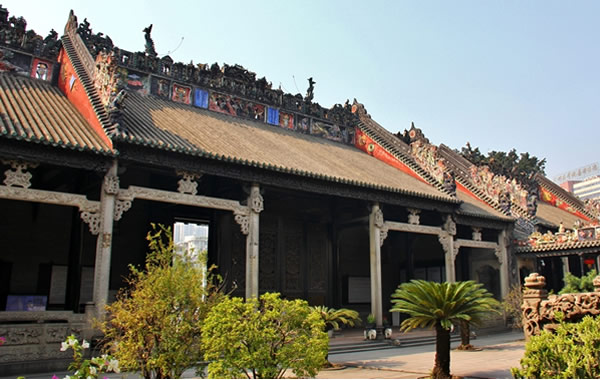 广州国庆亲子游去看看第一大宅门陈家祠