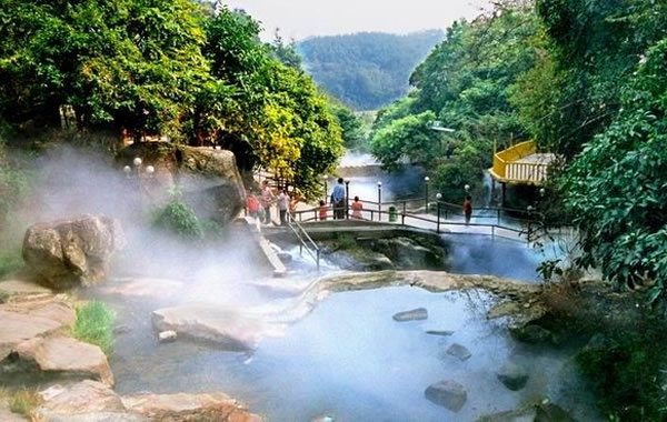黄金周旅游去哪里？送你帽峰山一日游攻略！