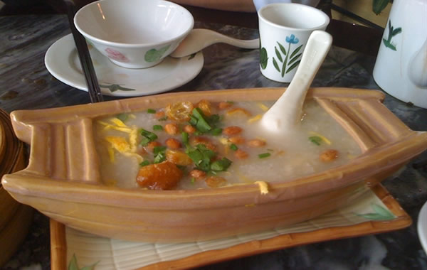 广州特色美食小吃艇仔粥怎么做？