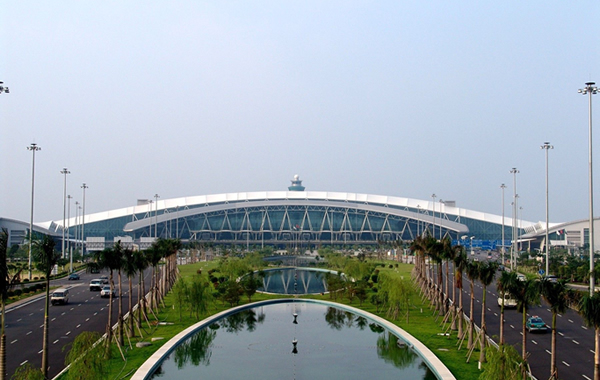 广州新白云国际机场为何在花都？