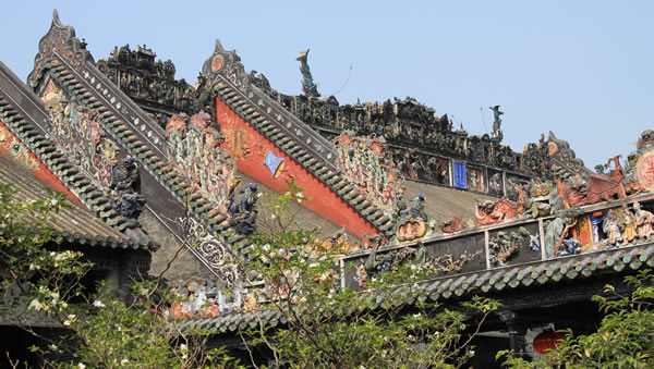 广州陈家祠：岭南建筑艺术的一颗明珠