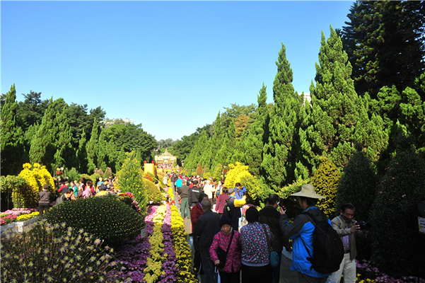 广州一日游红色旅游景点：黄花岗公园