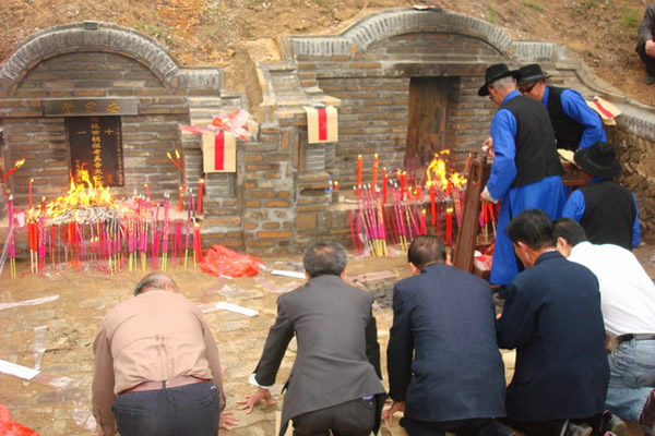 中国过年习俗之祭祖