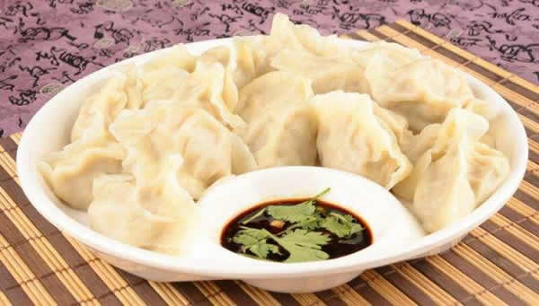 春节的特色美食之饺子