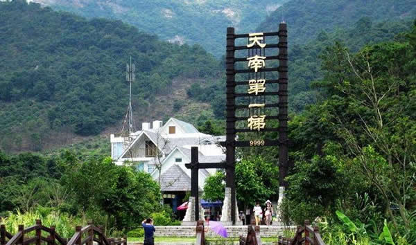 清明小长假到增城白水寨登高踏青