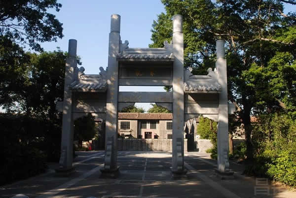 五一小长假到广州一日游探讨聚龙村历史