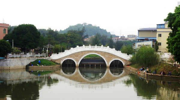 五一到长洲岛访寻孙中山的历史事迹