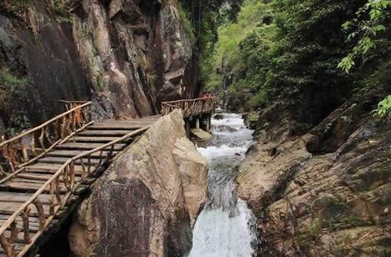 7月去哪里旅游最好 增城白水寨一日自驾游攻略