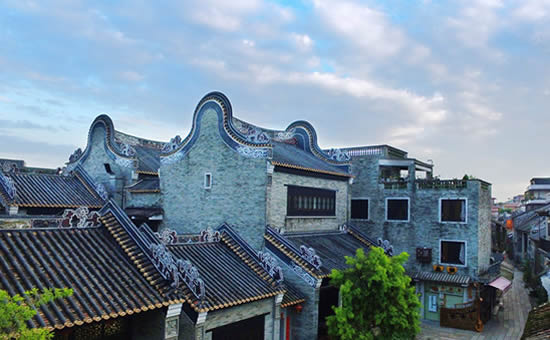 广州一日游到沙湾古镇品味岭南艺术建筑之美