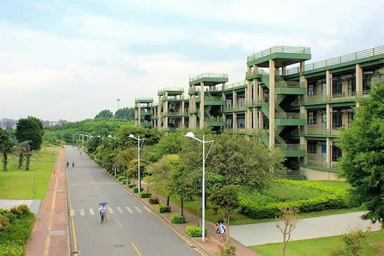 七月去哪里旅游最好 广州大学城好不好玩