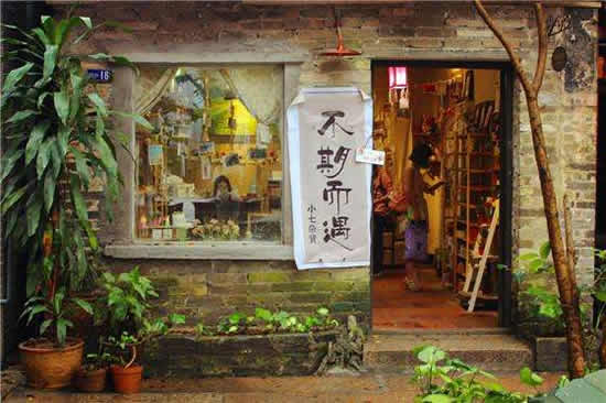 七月暑假亲子一日游到广州小洲村访寻古树