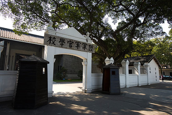 广州一日游热门景点黄埔军校旧址历史探秘