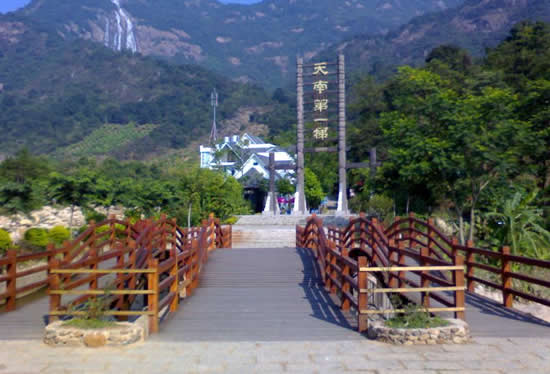 广州一日游到增城白水寨登山赏花