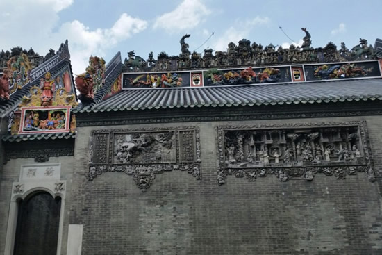 广州一日游研究陈家祠的建筑结构布局