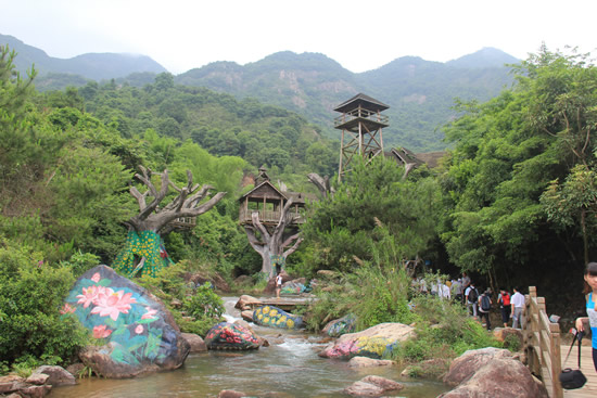 广州一日游增城白水寨登山赏秋