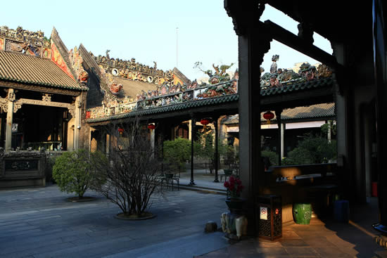 广州陈家祠：古代科举考试的朝堂