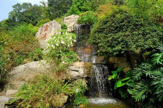 广州白云山鸣春谷游览景区一日游