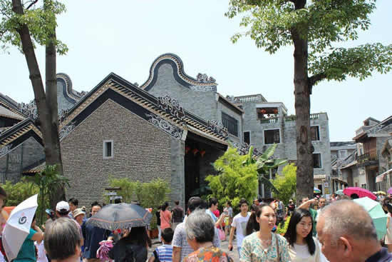 沙湾古镇：商业和居住混为一体的岭南建筑