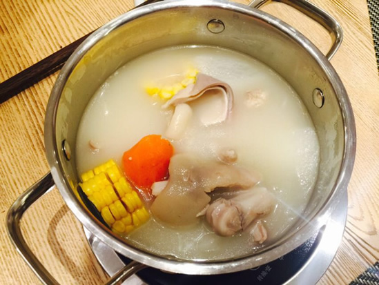 广州美食之温婉清新派港式火锅