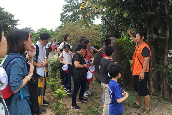 广州市一日游市民到广州水果世界参观学习