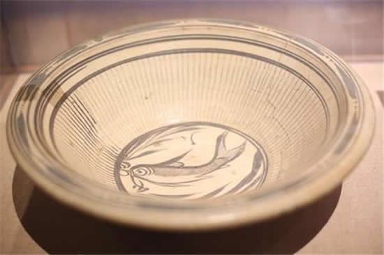 13至14世纪亚洲东部陶瓷贸易展在省博物馆亮相