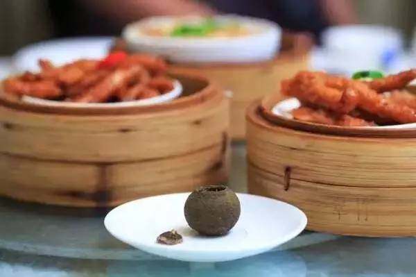 广州人叹早茶：吃的是美食，也是岭南文化！