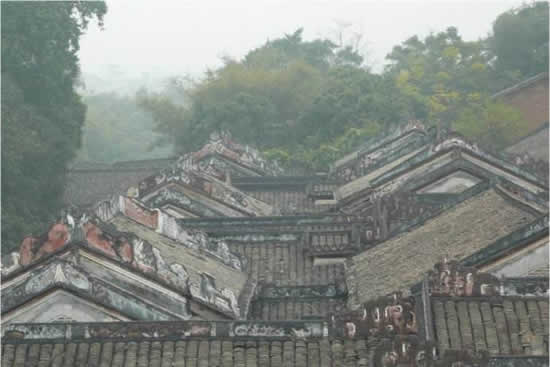广州168处历史建筑拥有了“专属护身符”