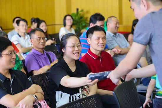 广州科普一日游遇上全国科学技术工作者纪念日