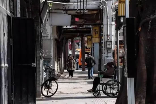 广州一日游到恩宁路访寻文物古迹 西关老字号一条街文化品牌