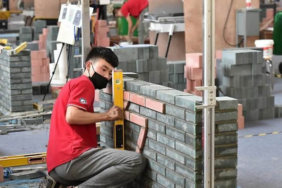第45届世界技能大赛全国选拔赛广东赛区开赛 全国选拔赛共设52个项目