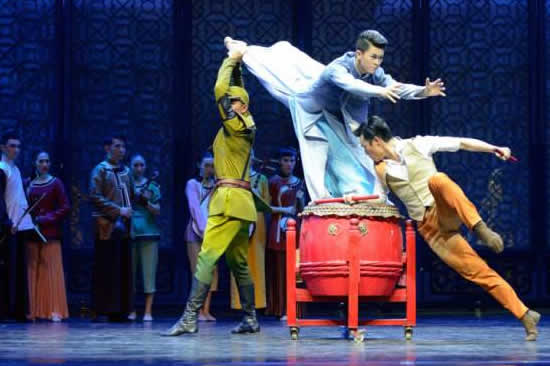 2018年广东省艺术院团演出季开幕 《沙湾往事》百场庆典将在演艺中心大剧院上演