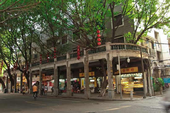 广州骑楼家底知多少？那是西洋建筑风格和岭南建筑传统完美结合产物！