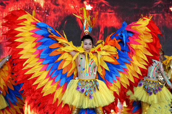 广东韶关云门山第四届水上旅游狂欢节开幕 活动将持续到8月26日